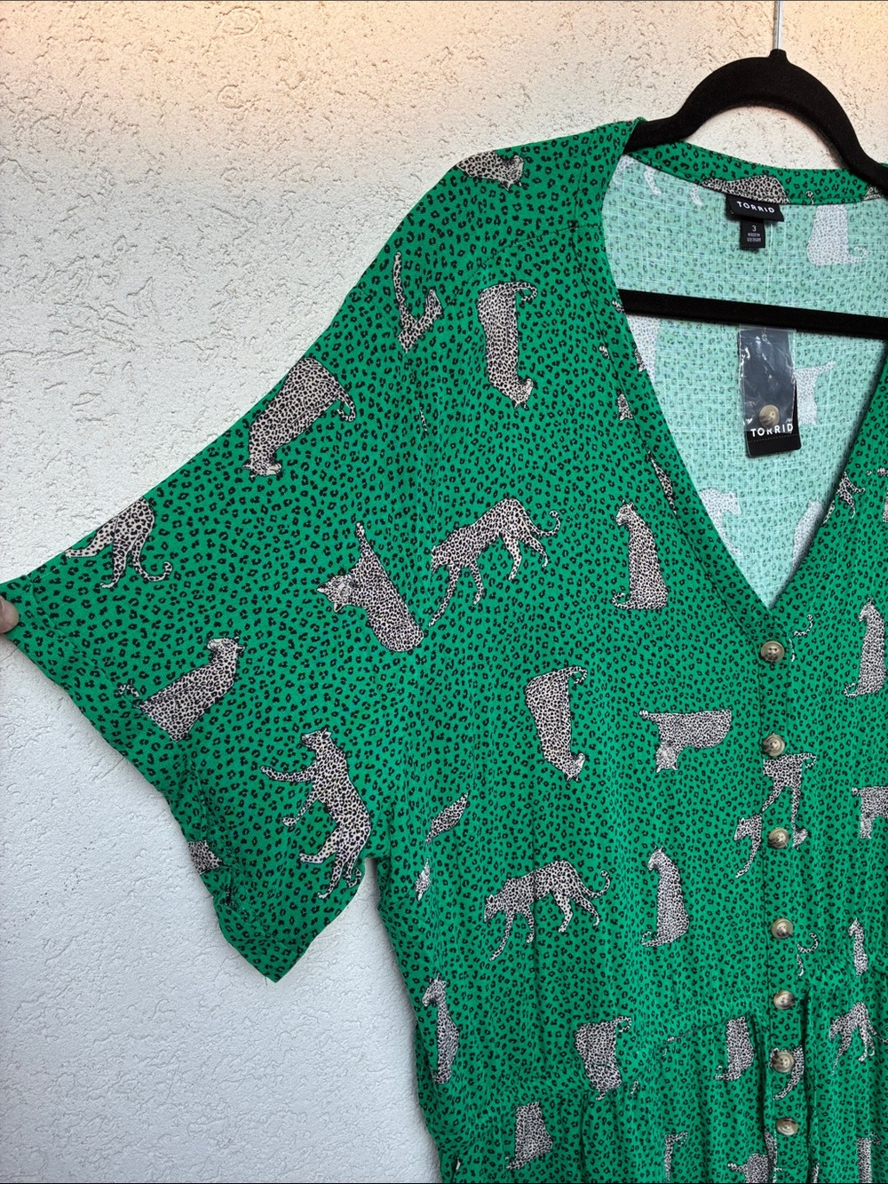 TORRID Green leopard print v neck button up tie waist romper with pockets! - Picture 3 of 9